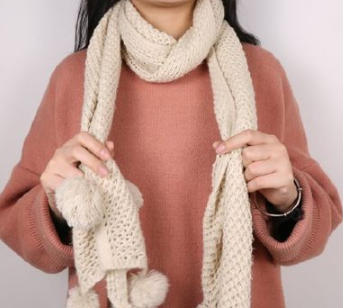 怎样系围巾才时尚又好看呢 围巾有几种系法图解大全