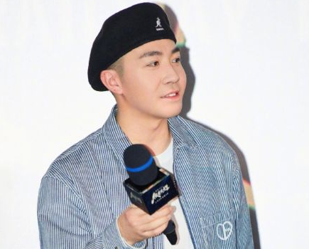 34岁俞灏明庆生 早年被烧伤一事消失了