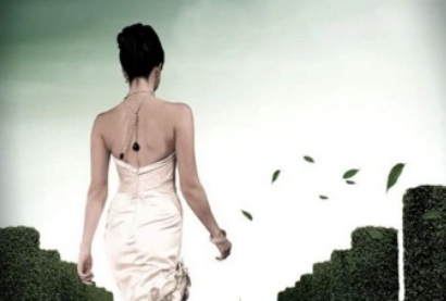 ����Ů�����������ʵľ��� ������������������������ӵ�����