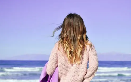 ����Ů�����������ʵľ��� ������������������������ӵ�����