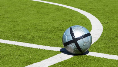 足球比赛规则简介 一场正式的篮球比赛时间是多少分钟