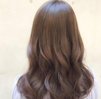 ����ͷ���ѷ���ʲôϴ��ˮ ͷ��������ô��