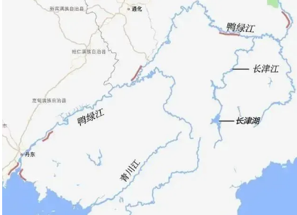 ��������ĸ�λ�� λ�ڳ��ʱ����������ε��˹���