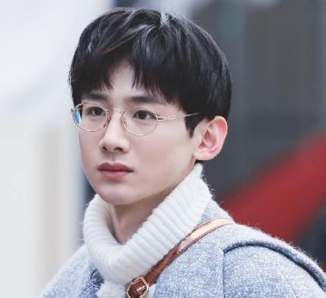 ���ƶ����Ƶ��߼���Ա����