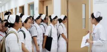 ����˶ʿ�ľ�ҵǰ�� �����о�����Ϊ����