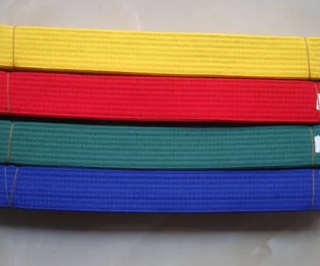 ��ȭ������������ɫ ��ȭ����ô�ּ���