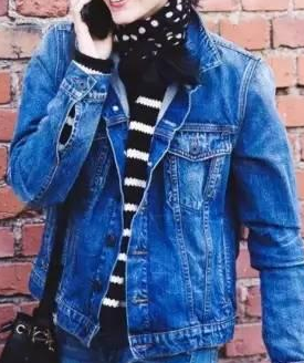 丝巾搭配的重要性 学会这些丝巾搭法