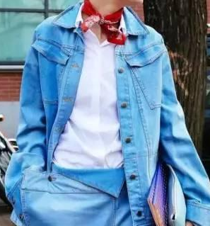 丝巾搭配的重要性 学会这些丝巾搭法