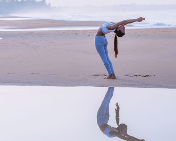 �⾰�������ƶ�����ȫ һ������һ����������Ƭ