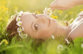 �и��Ե�Ů�����ִ�ȫ ��ʫ������Ѱ���