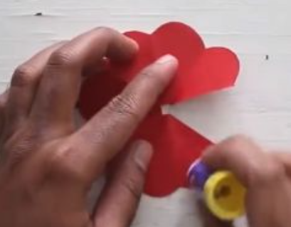 ��ͯ�������۵�õ�廨