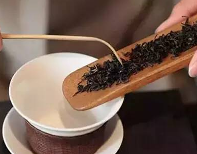 ��ȷ���ݲ�8������ ��貽����ʲô