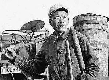 �й�ʮ���Ͷ�ģ������