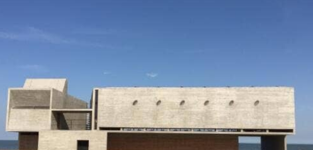 ��������¶���ͼ��� ����ͼ��ݵĽ���ʦ�Ƕ���