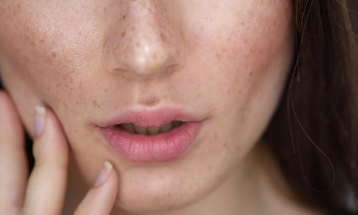 ������ɫ����ô��� ����ȥ������ɫ��