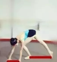 ���ַ���ϰ���� ����ѵ������