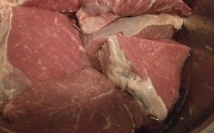 怎样炖牛肉又烂又好吃 炖牛肉的做法怎样又烂又软