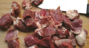 怎样炖牛肉又烂又好吃 炖牛肉的做法怎样又烂又软