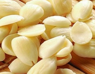 南杏仁的功效与作用 它的用途非常广泛