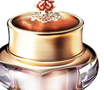 ʮ����ÿ�˥����˪ �ɹ���������Ů�����еıر�