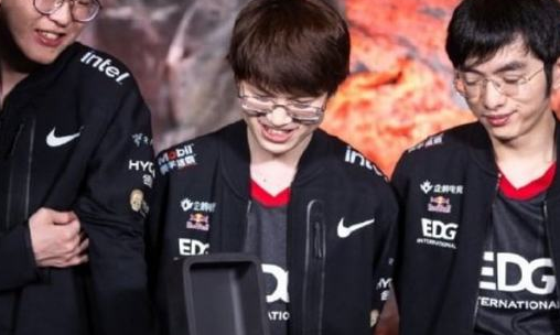 edgȫ����Ա���� EDGӢ������ս�ӳ�Ա