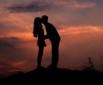 ����Ů��˵���Ǳ̨�� Ů����˵����ôů�Ļظ�