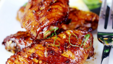 烤箱烤鸡翅一般多长时间 脆皮鸡翅烘烤时间和技巧