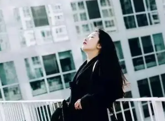 С���ľ仰�ж������� С�������˵��黰�̾�