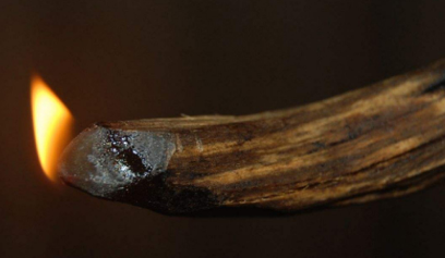 沉香辨别真假方法 沉香最简单的鉴别方法