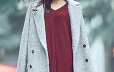 酒红色忌讳搭配什么颜色 酒红色衣服的搭配建议