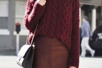 酒红色忌讳搭配什么颜色 酒红色衣服的搭配建议