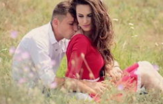 �μ����˺ͱ��Ů����һ��ʲô��˼ �μ���������һ��Ů��һ��ĺ���