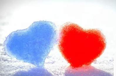 Ϊʲô����ϲ����Ů��С���� ����ʹȻ�ǿ��Ʋ�ס��