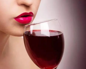 Ů���Ⱦƺ������������� ��Ʒ��Ů��Ʒ׼������