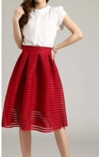 红裙子怎么搭配 红裙子搭配什么衣服