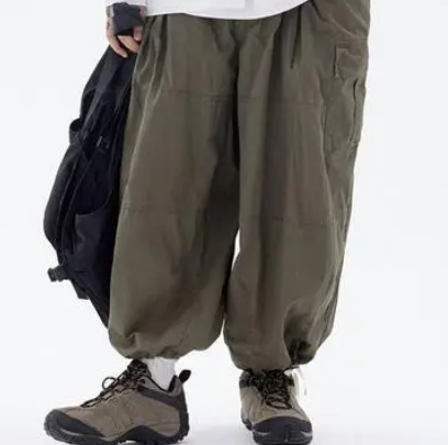 灯笼裤搭配什么鞋子 可以修饰腿型