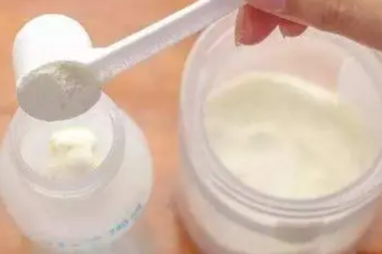 �����ں�ʲô�̷ۺ� �ܺõ�����Ӥ���ķ�������