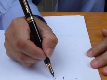 ��ҵ�Ƽ�����У���������ô��д ��ҵ�Ƽ���Ժϵ���