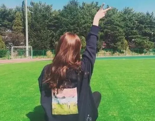 Ů�������־۲Ƶ��������� �����Ǵ������˵��ǳƺ���Ҫ