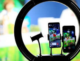 ��ֱ���ر���̨������Щ ���˿���ǰ��������6������