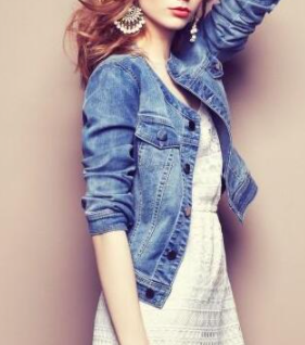 抹胸里面穿什么内衣 抹胸裙的搭配方法有很多种