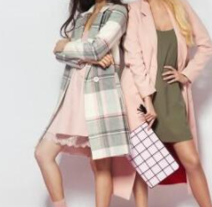 抹胸里面穿什么内衣 抹胸裙的搭配方法有很多种