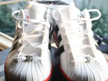 Ь����ô��˫��ͼ�ⷨ Ь��̫����ôϵЬ��