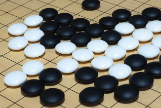 五子棋怎么玩 五子棋的玩法以及它的规则
