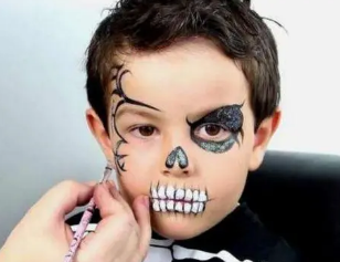 儿童妆怎么化 给小孩儿化妆简单过程