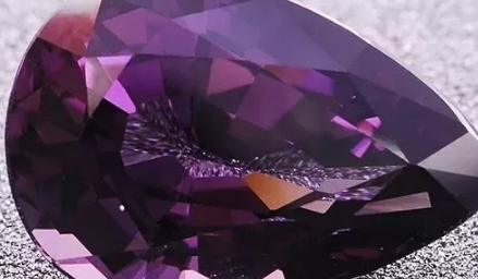 ʮ������ʯ���� �ǳ��ĺ�����ϡ��