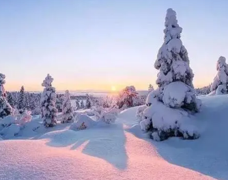 适合雪景的配文 下雪是一件很浪漫的事情