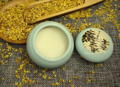 护肤膏怎么使用 教你护肤小技巧