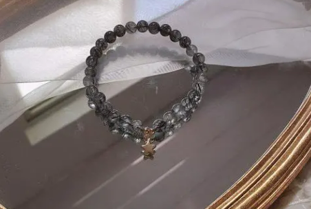 �ڷ������ŵ���ȷ���� ��������ҵ�ϱ�а��ɷ