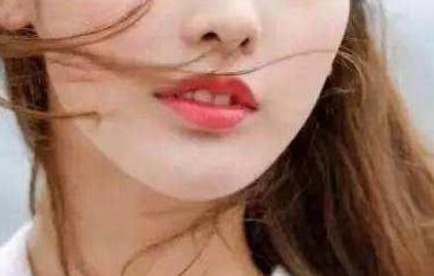 ������ɫ��ôѡ���ʺ��Լ��� ʹ�ô����ע������